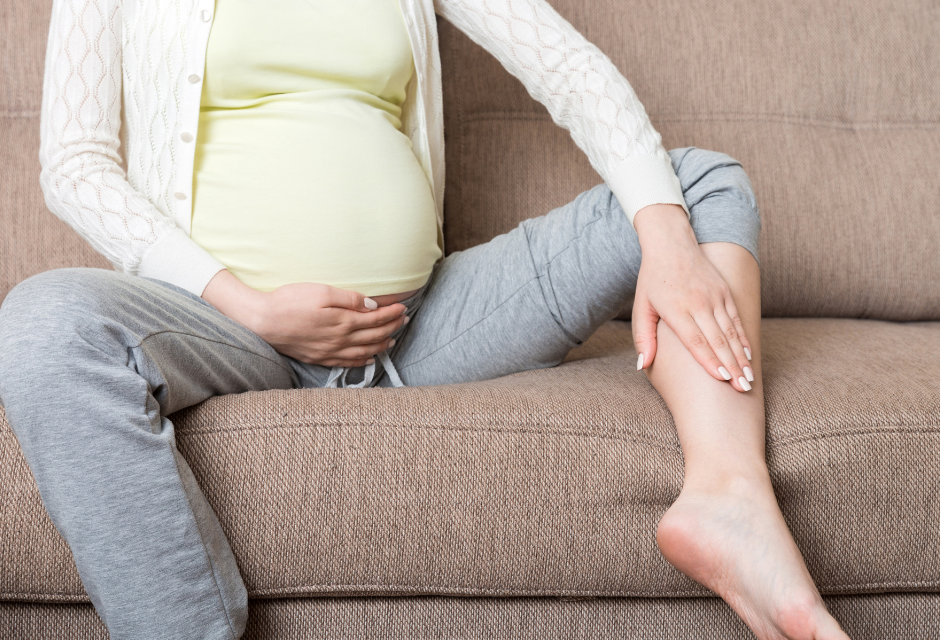 Varices en el embarazo: ¿porqué aparecen y cómo tratarlas?